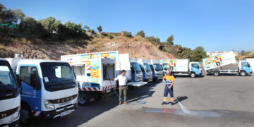 Marbella incorpora nueve vehículos para la recogida de muebles