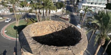 Benalmádena avanza en la rehabilitación de Torre Bermeja