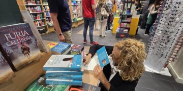 Lola Cabrillana: “Hoy en día no se esconden por ser racista, lo dicen con orgullo”