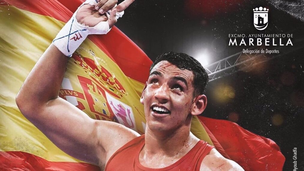 Marbella instala una gran pantalla para ver el combate del boxeador Ayoub Ghadfa en el que opta al oro olímpico
