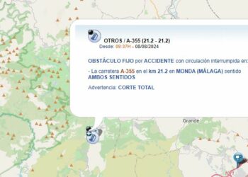 Una colisión entre dos vehículos obliga el cierre de la carretera a Monda desde Marbella