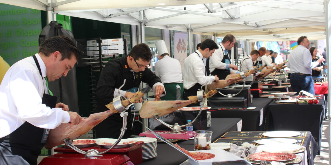 El IX Certamen Mundial del Jamón ‘Ciudad de Estepona’ arranca este jueves