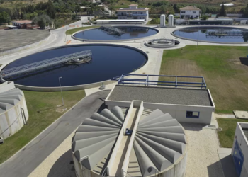 Acosol llevará a cabo la reparación de dos tramos de la red de saneamiento de Marbella y Estepona para reducir la conductividad