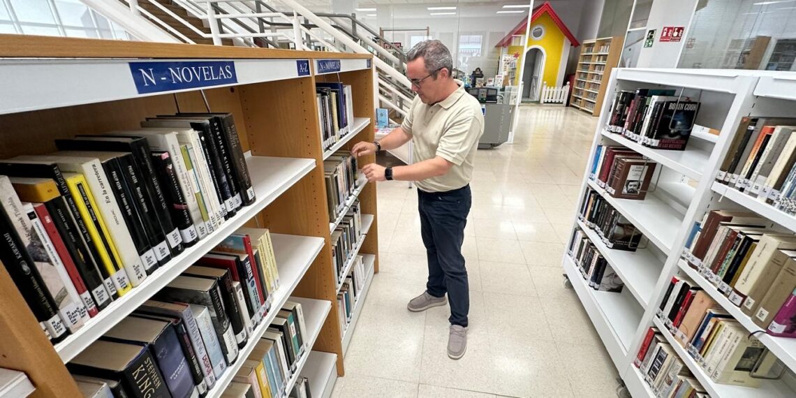 Las bibliotecas municipales de Fuengirola recibieron un 23% más de visitas en el primer semestre del año, respecto al mismo periodo de 2023
