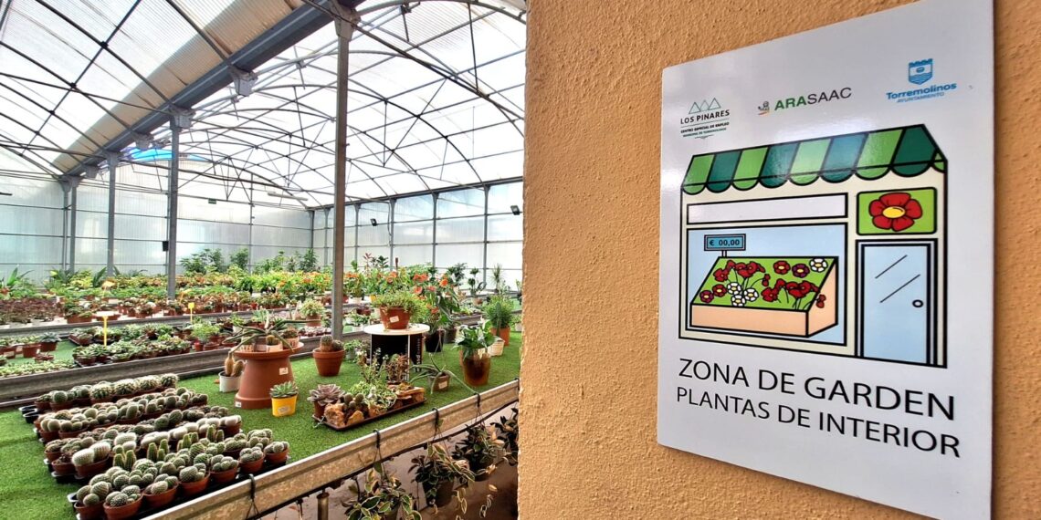 El Vivero de Torremolinos instala una nueva señalética accesible