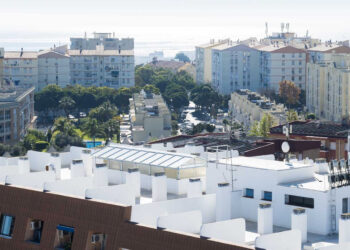 Torremolinos elabora un calendario para eliminar el amianto en edificios municipales