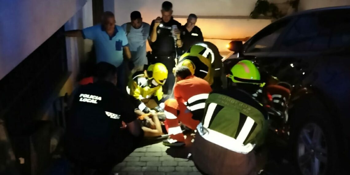 Atropellan a un peatón en la avenida Gamonal de Benalmádena
