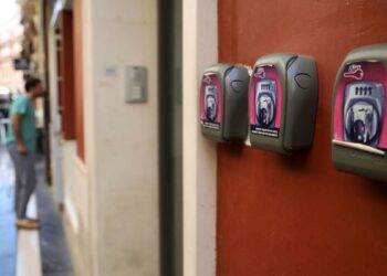 Detenida en Málaga una limpiadora de pisos turísticos por robar electrodomésticos