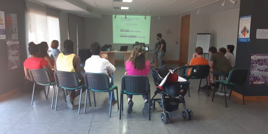 Málaga supera las 15.100 asociaciones inscritas en el Registro de la Junta de Andalucía