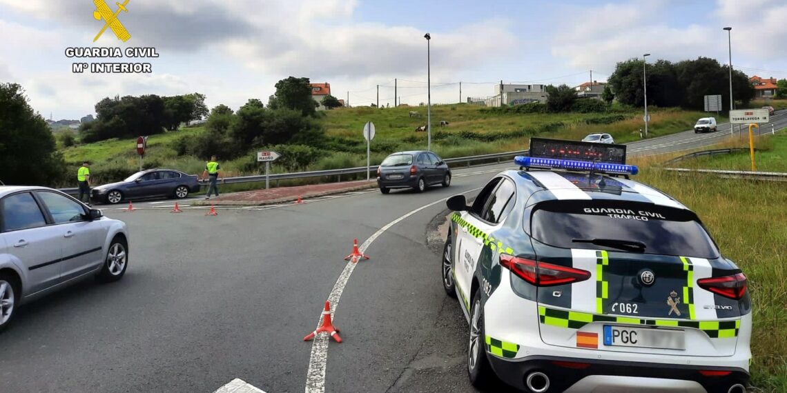 DGT intensifica desde este lunes el control a conductores sobre consumo de alcohol y drogas