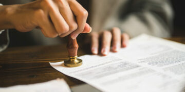 Detenidos en Manilva por la venta fraudulenta de una finca de lujo