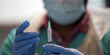 Andalucía «incitará a la vacunación» de los «grupos de riesgo» frente a la viruela del mono