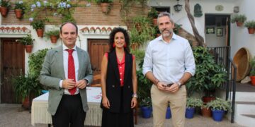 El Teatro Manuel España de Mijas acogerá una conferencia de Eduardo Strauch, superviviente del accidente aéreo de los Andes