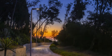 El plan especial de alumbrado en el extrarradio y el corredor litoral avanza con nuevas obras por valor de 1,5 millones de euros