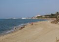 La Mancomunidad retira de las aguas de Mijas casi 16 metros cúbicos de residuos durante el verano