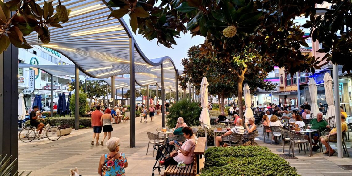 Torremolinos reduce en agosto un 8% la tasa de paro interanual