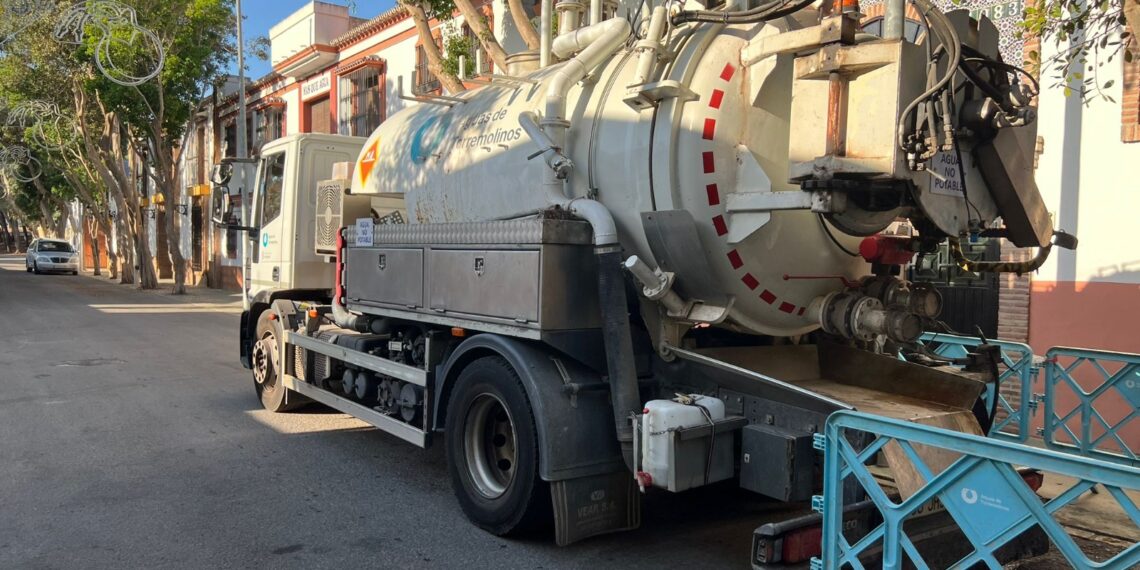 Aguas de Torremolinos prepara las redes del municipio para las lluvias otoñales
