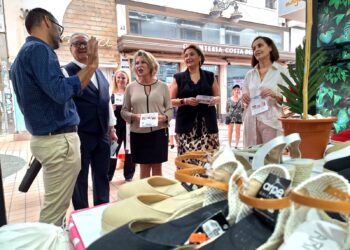 Comprar en el Centro Comercial Abierto de Torremolinos tiene premio