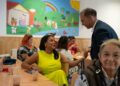 El alcalde de Benalmádena comparte un encuentro con la Ampa del CEIP La Leala y avanza que las nuevas zonas de sombra en este centro educativo serán una realidad