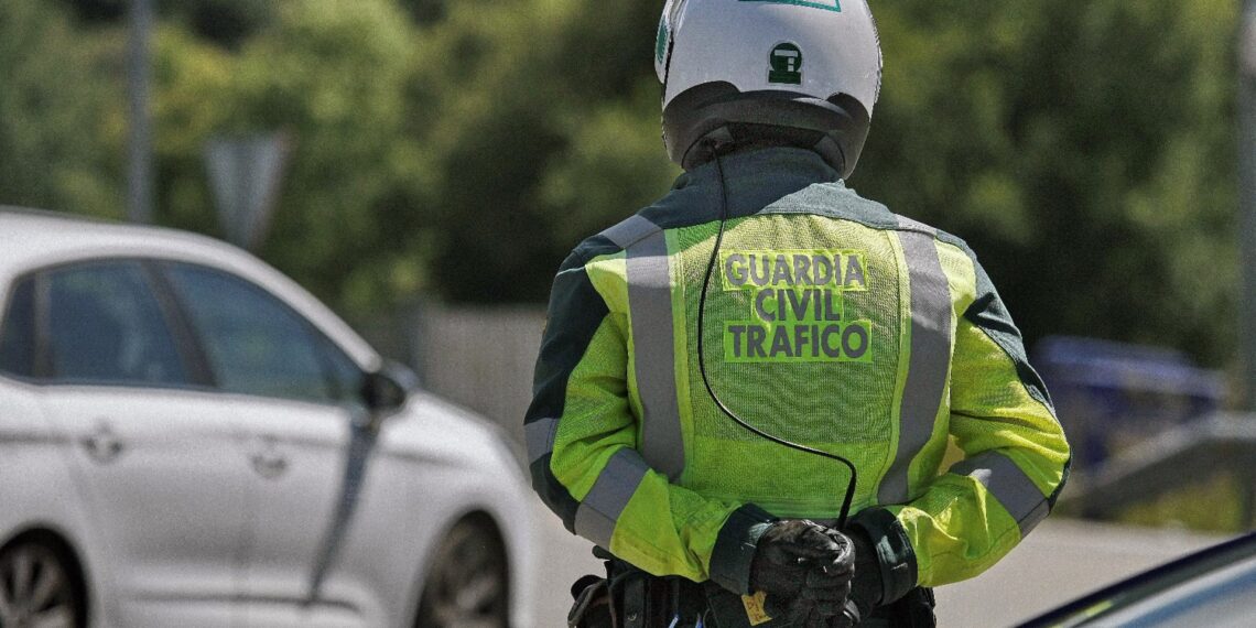 Fallecido un motorista de 37 años tras caer por un terraplén en la A-367 en Cañete la Real