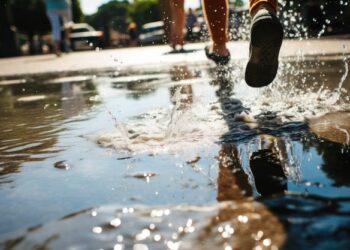 Finaliza la temporada de uso de los elementos acuáticos del parque de Plaza de Toros de Marbella