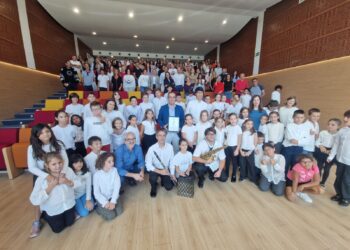 Briones y García Urbano presiden la puesta de largo del Conservatorio de Estepona