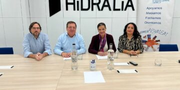 Hidralia y APYMEM firman un convenio para impulsar la telelectura entre la pequeña y mediana empresa del municipio