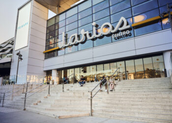 Larios Centro cierra un acuerdo con la Copa Davis y la Billie Jean King Cup y sorteará en exclusiva 26 pases para los partidos