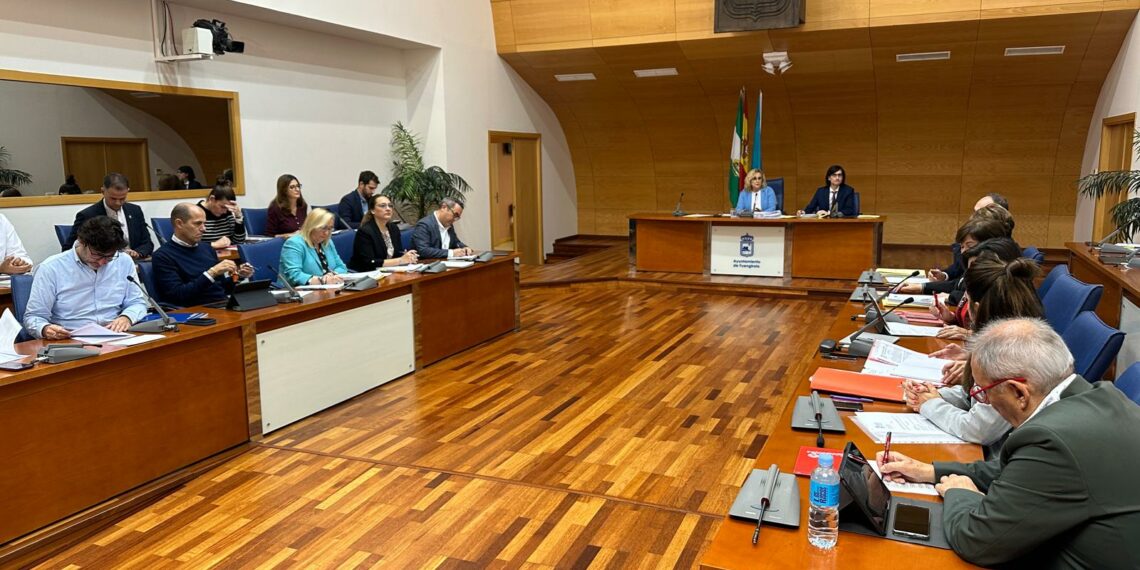 El Ayuntamiento de Fuengirola aprueba de manera inicial el Reglamento de Control Interno Municipal