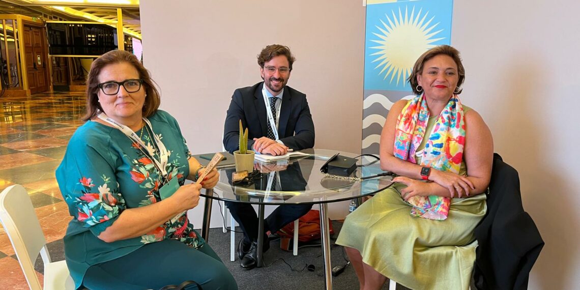 Del Cid presenta las principales estrategias turísticas de Torremolinos a los directores de las Oficinas de Turespaña en el Exterior