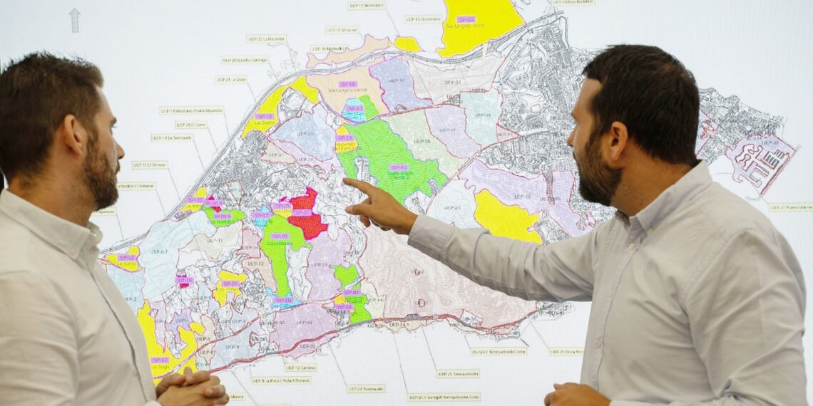 Benalmádena atiende una demanda histórica de las urbanizaciones y saca a licitación una auditoría sin precedentes en el municipio