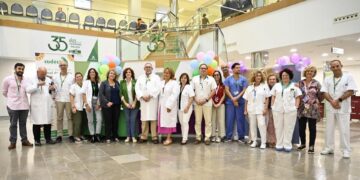 El Hospital Clínico de Málaga mejora la atención en cuidados especializados al final de la vida en más de un millar de pacientes cada año