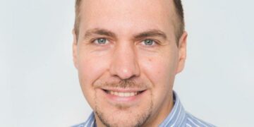 Daniel Jurado, profesor de Estepona, nominado a mejor docente de España por sus innovadores proyectos educativos