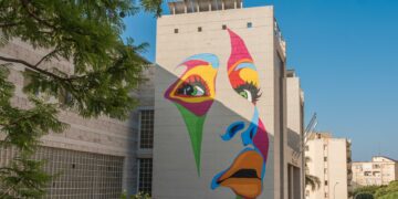 Arranca la ejecución simultánea de obras en fachadas de Estepona dentro del Concurso Internacional de Murales