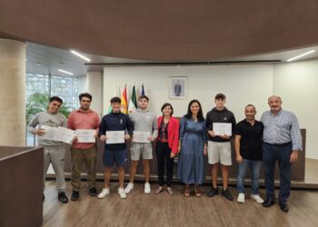 Entregados los diplomas de la II edición de los talleres gratuitos de ‘Jardinería’ y ‘Electricidad, Fontanería y Albañilería’ de 2024