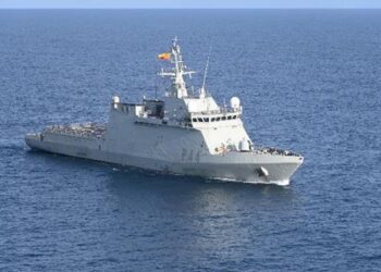 El buque ‘Tornado’ abrirá sus puertas al público en el puerto de Málaga