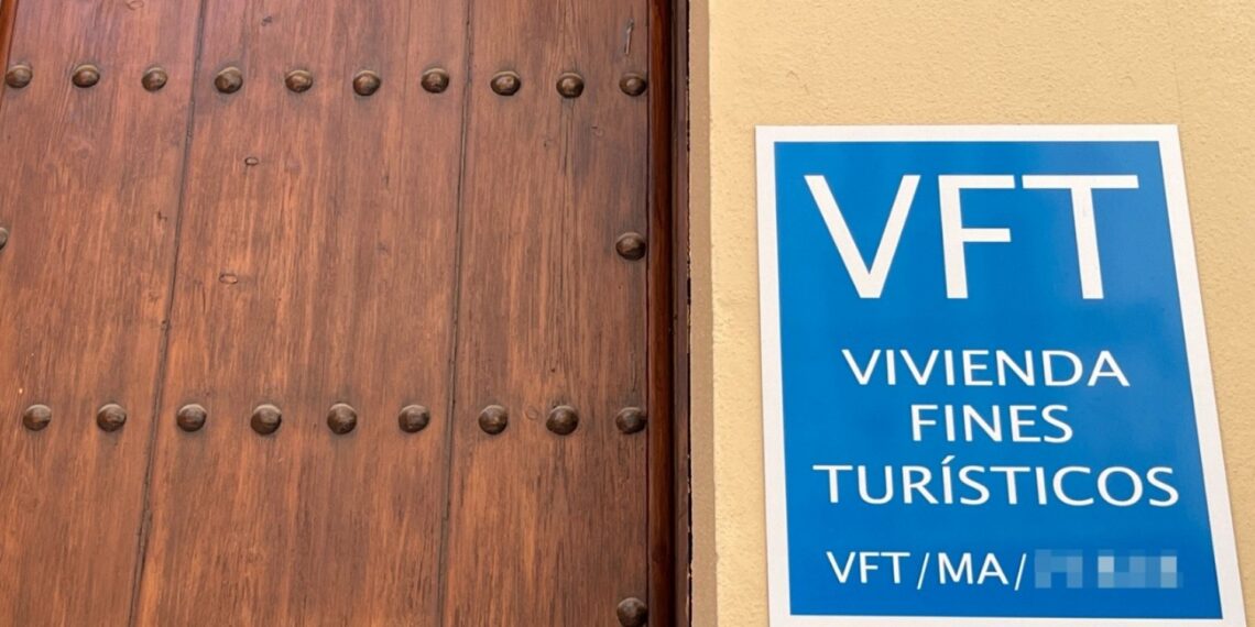 Junta tramita la baja en registro de 2.600 viviendas turísticas en Cádiz, Málaga y Sevilla tras oficio de ayuntamientos