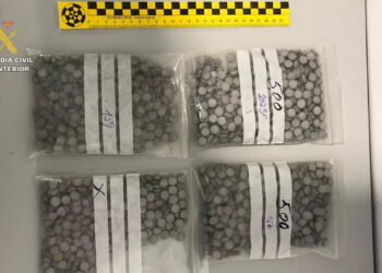 Intervenidas más de 3.000 pastillas de éxtasis en el interior de dos bombonas de butano en un ferry en Huelva