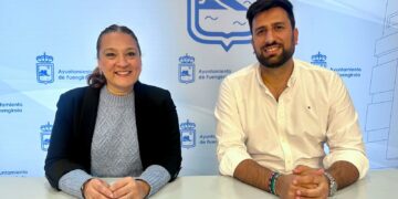 150 jóvenes de Fuengirola reciben ayudas municipales al transporte universitario por importe de 127.400 euros