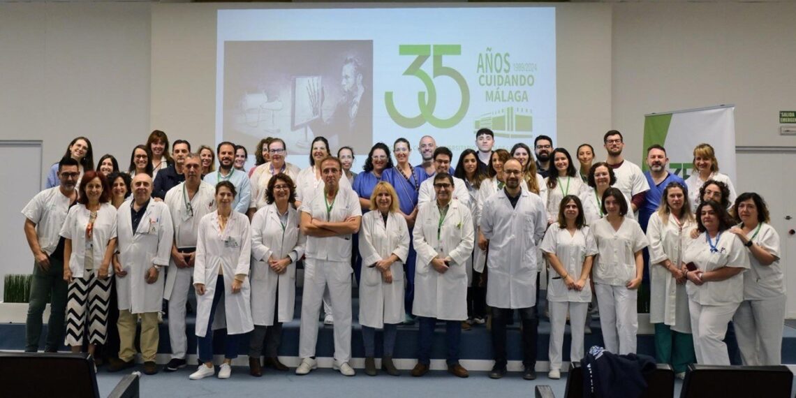 El Hospital Clínico de Málaga se suma a la celebración del día de la Radiología para ayudar a visibilizar esta especialidad