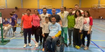 El IV Encuentro de Bádminton Intercentros Solidario reunió a 150 alumnos de Secundaria