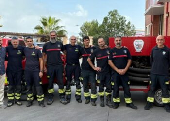 Bomberos voluntarios de Torremolinos se unen al grupo del Consorcio en Valencia