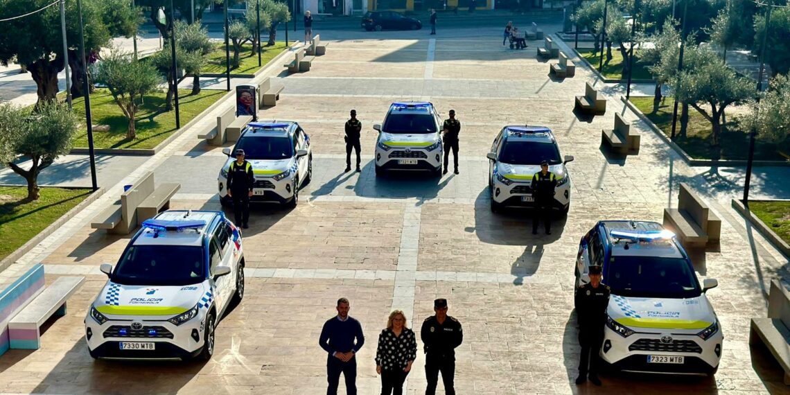 La Policía Local de Fuengirola incorpora todoterrenos híbridos a su flota de vehículos patrulla