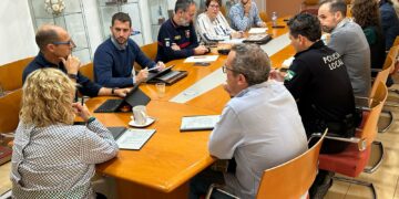 Fuengirola activa el Plan de Emergencia Municipal ante el aviso naranja por fuertes lluvias previsto para el miércoles y el jueves