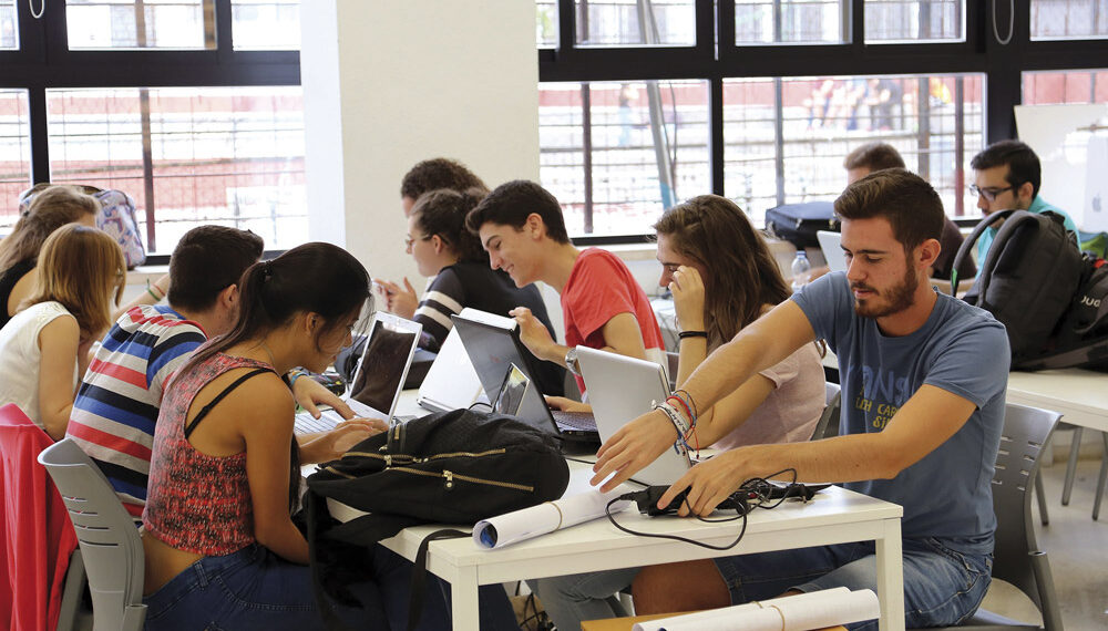 La UMA suspende las clases también para mañana jueves para evitar desplazamientos por la DANA