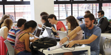 La UMA suspende las clases también para mañana jueves para evitar desplazamientos por la DANA