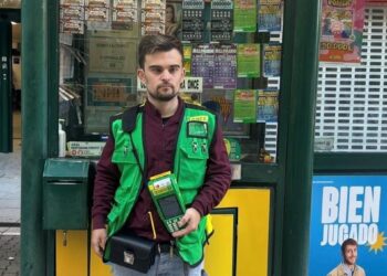 La suerte sonríe a Estepona: El sorteo de la ONCE deja medio millón de euros entre diez vecinos