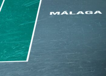 La eliminatoria España-Polonia de la Billie Jean King de tenis se aplaza al viernes por la alerta