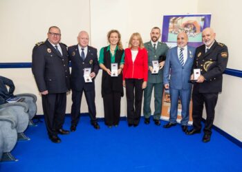 Marbella entrega las medallas a Protección Civil por “la valentía y dedicación de los voluntarios que prestan un servicio esencial”