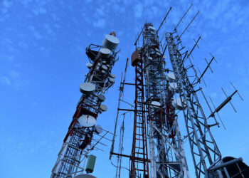 Lunes aciago en Antequera, Coín, Ronda y Campillos: incomunicados por el corte de dos cables de fibra óptica